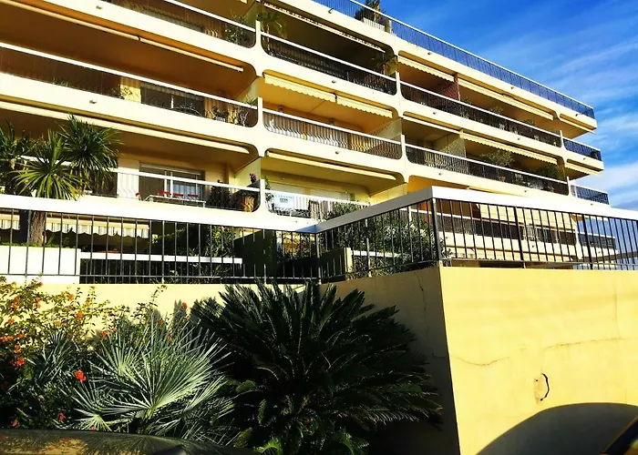 3 pièces vue mer et piscine quartier Parc Impérial
