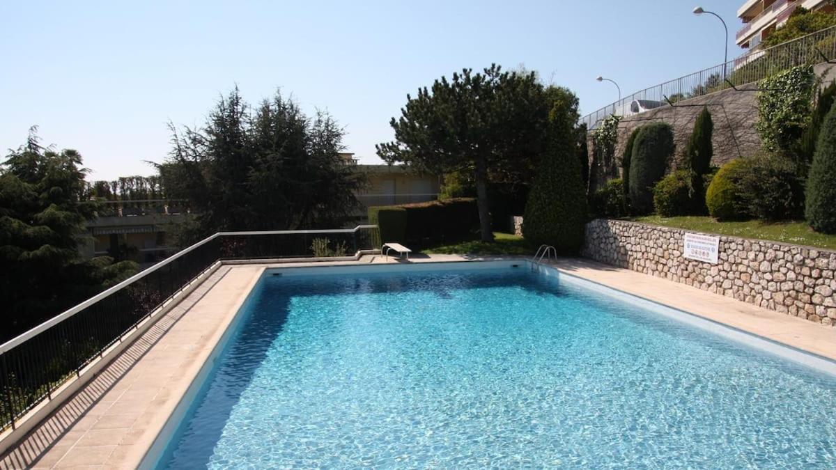 Appartement 3 Pièces Vue Et Piscine Quartier Parc Impérial Nice