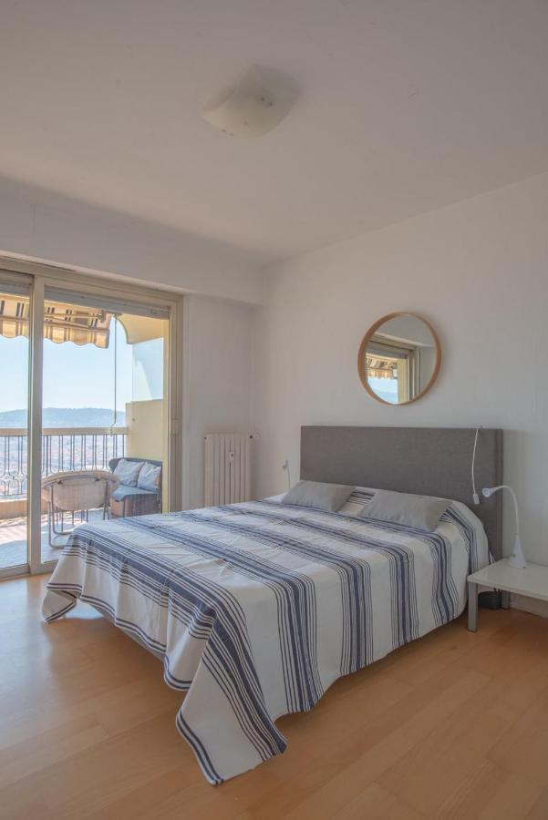 3 Pièces Vue Et Piscine Quartier Parc Impérial Appartement *