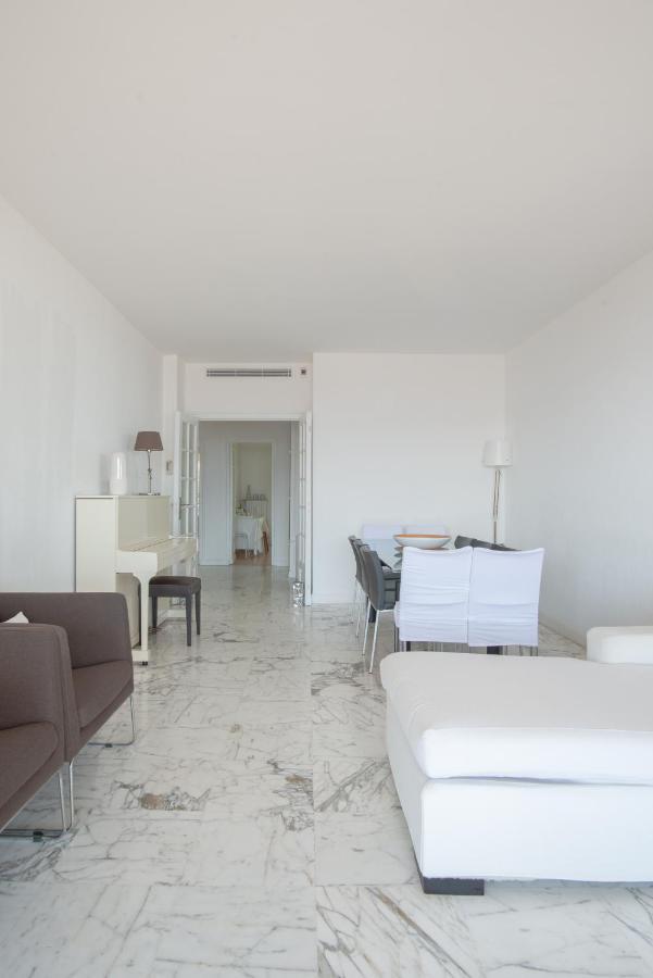 Appartement 3 Pièces Vue Et Piscine Quartier Parc Impérial